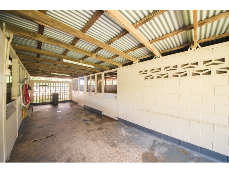 195 Mason Street, Berserker QLD 4701