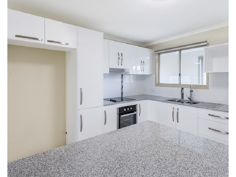 61 Edington Street, Berserker QLD 4701