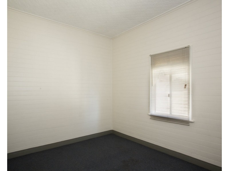 319 Bolsover Street, Rockhampton City QLD 4700