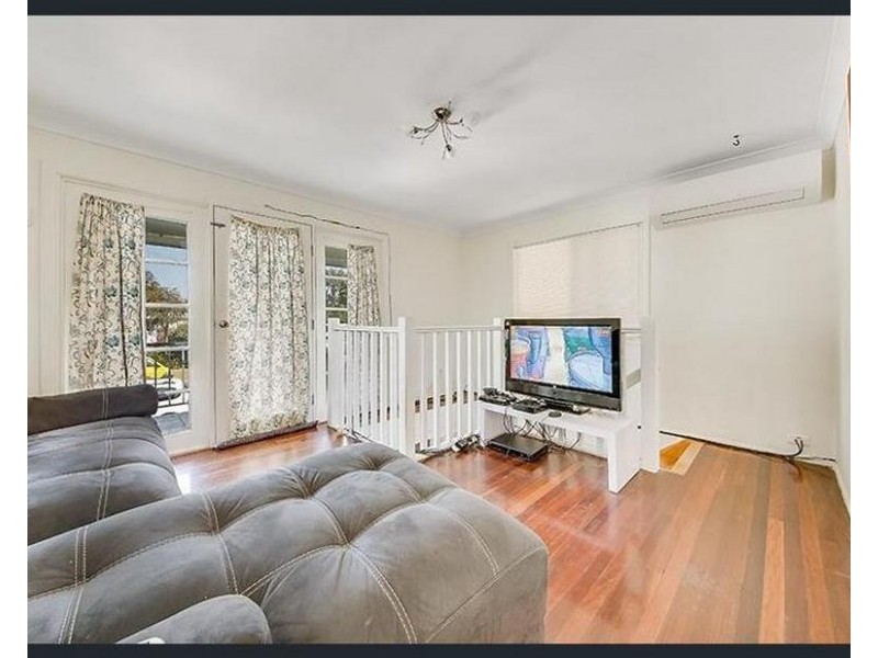 253  Richardson Rd, Kawana QLD 4701
