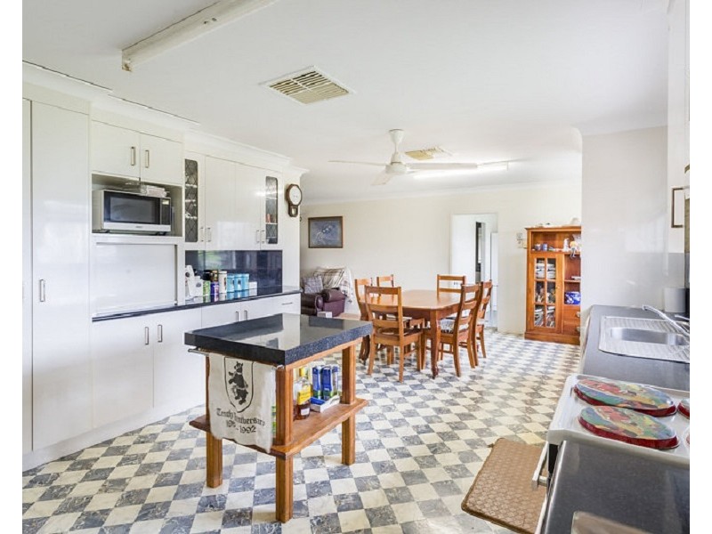 441 Laurel Bank Road, Alton Downs QLD 4702