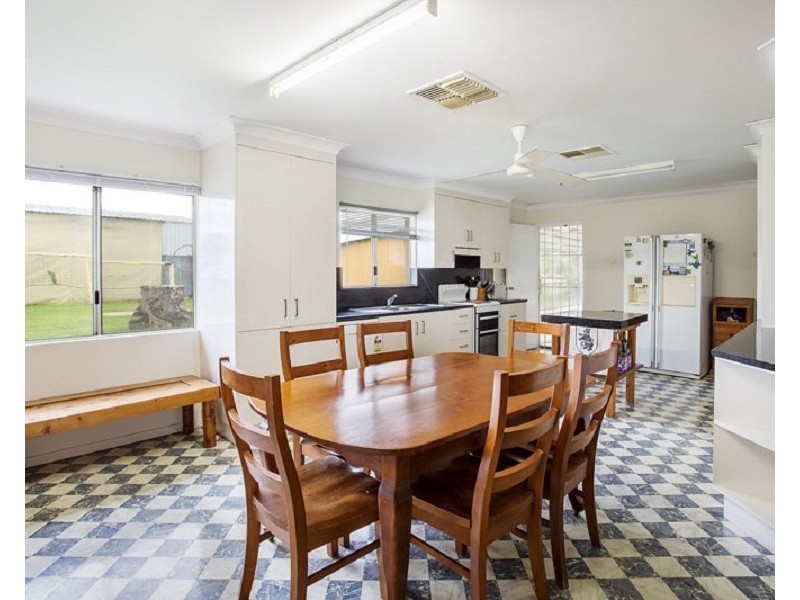 441 Laurel Bank Road, Alton Downs QLD 4702