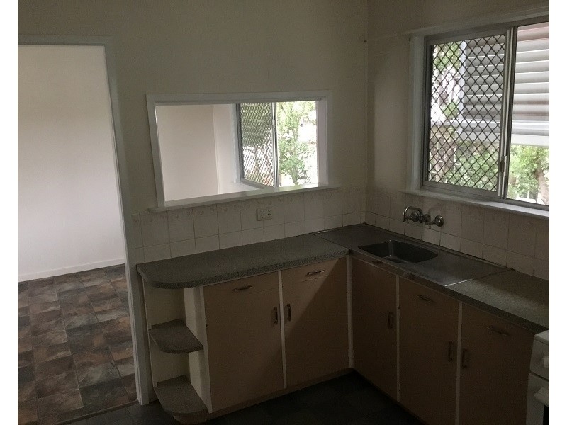 5 Jessie Street, The Range QLD 4700