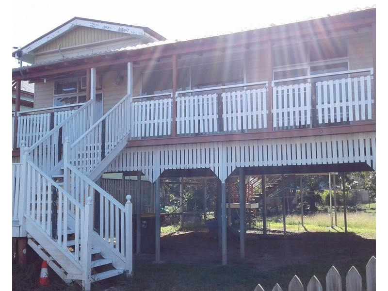 383 East Street, Depot Hill QLD 4700
