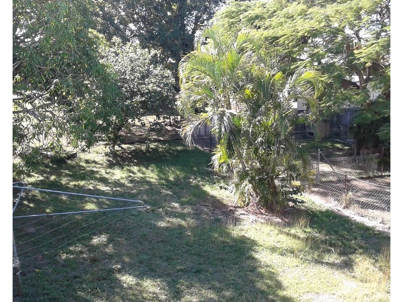 383 East Street, Depot Hill QLD 4700