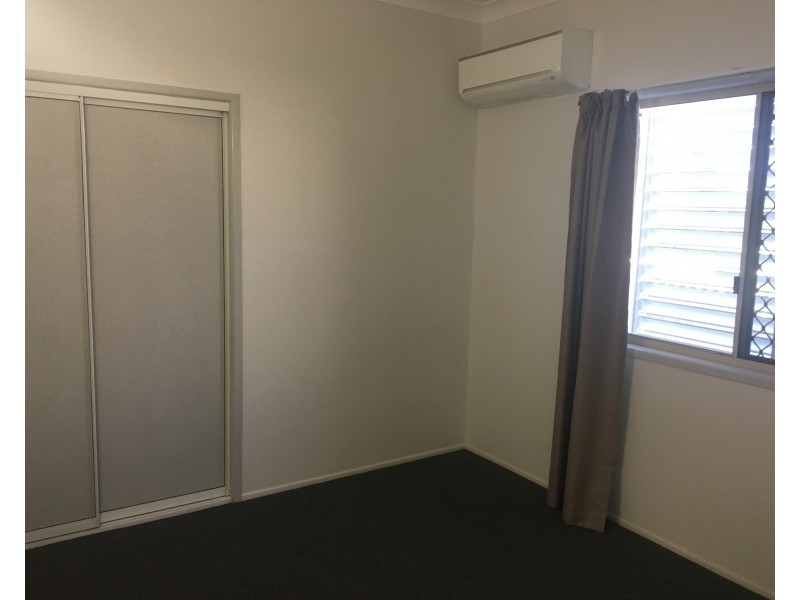 10 Rees Jones Close, Frenchville QLD 4701