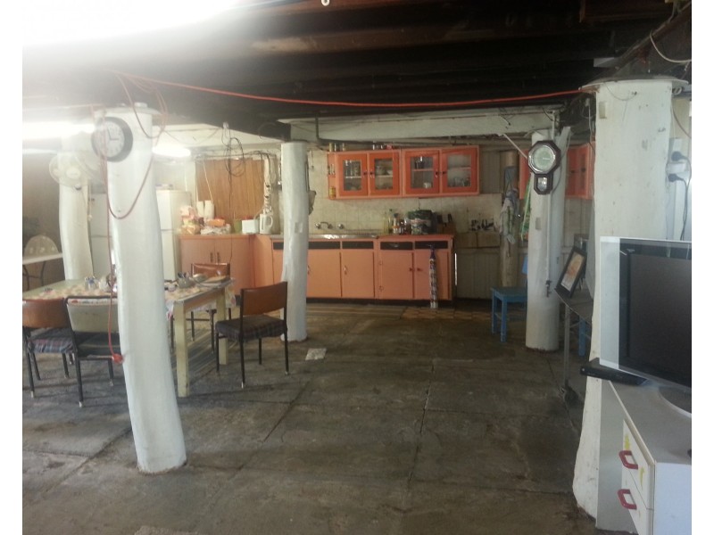 323 Bolsover St, Depot Hill QLD 4700