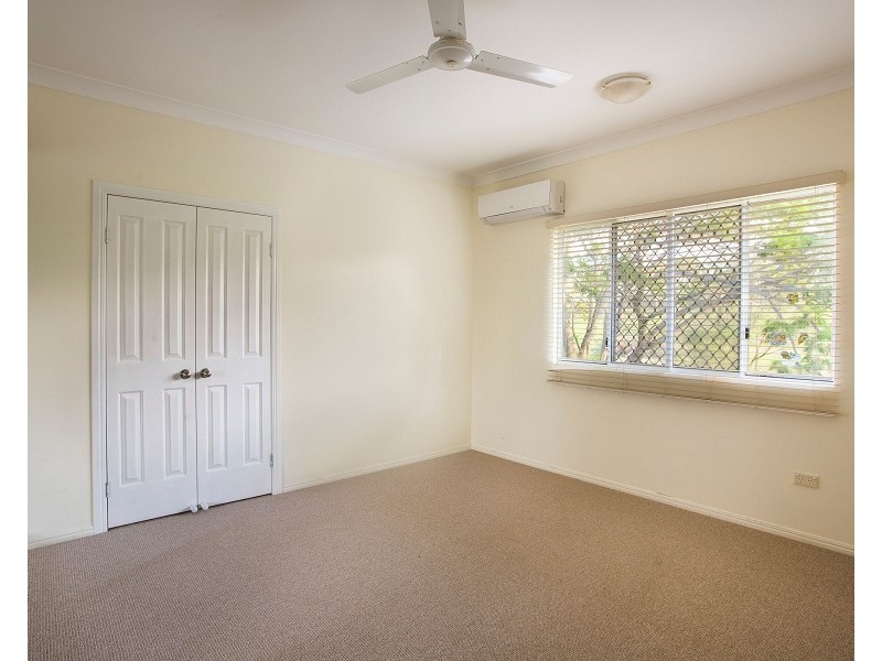 90 Tucker Rd, Alton Downs QLD 4702