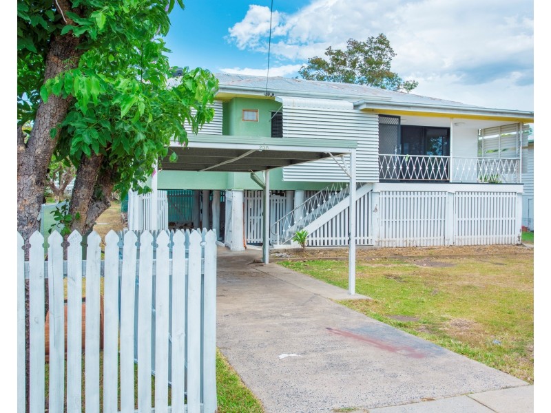 256 Dean Street, Berserker QLD 4701