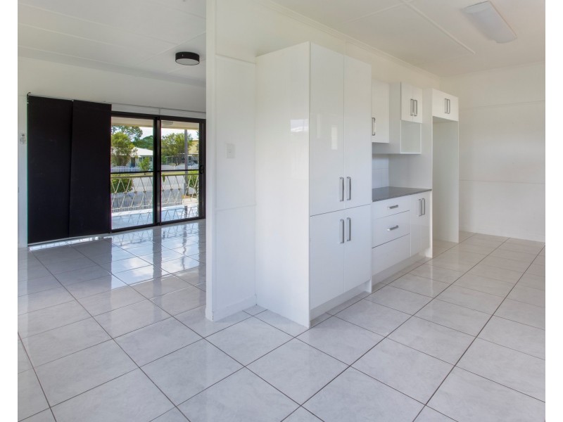 256 Dean Street, Berserker QLD 4701