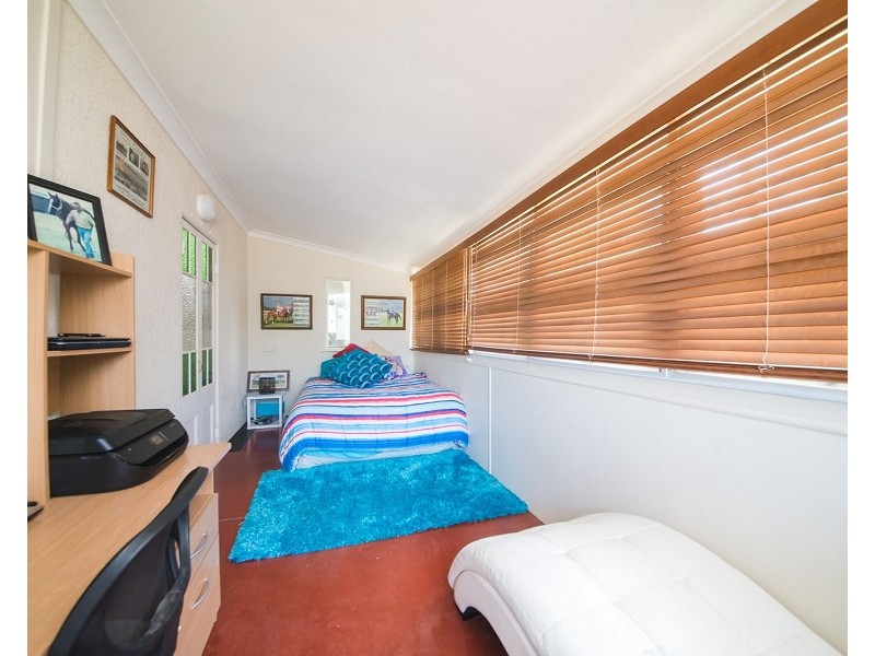 195 Mason Street, Berserker QLD 4701