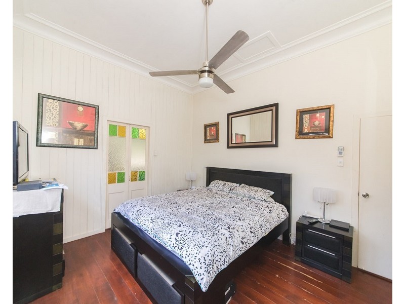 195 Mason Street, Berserker QLD 4701