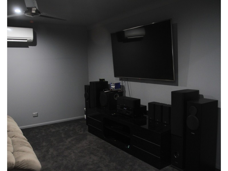 3  Leitrim Court, Parkhurst QLD 4702