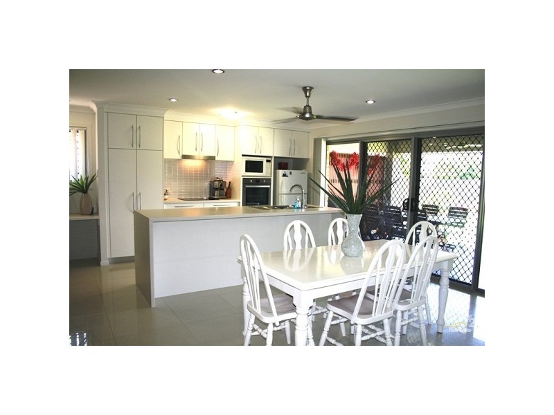 119 Boland Street, Park Avenue QLD 4701