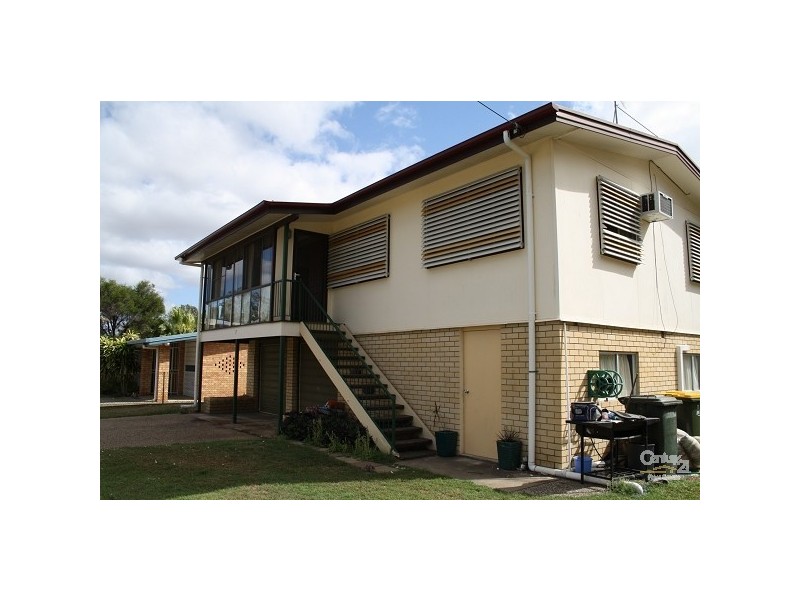 7 Barfoot Street, Kawana QLD 4701