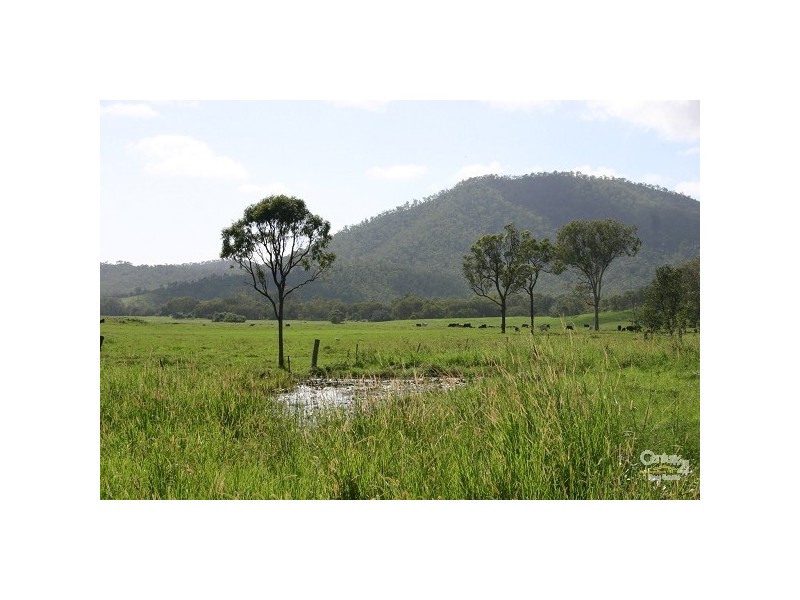 71 Thompsons Point Road, Thompson Point QLD 4702