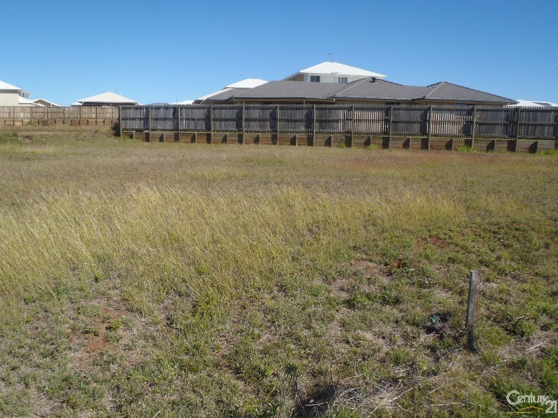 13 Koolamarra Drive, Gracemere QLD 4702