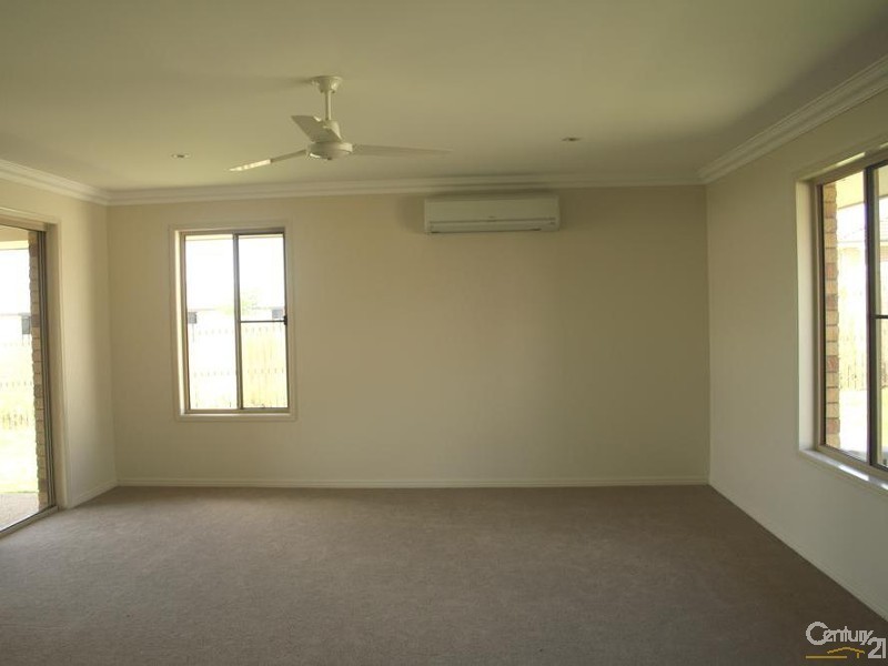 7 Premier Court, Gracemere QLD 4702
