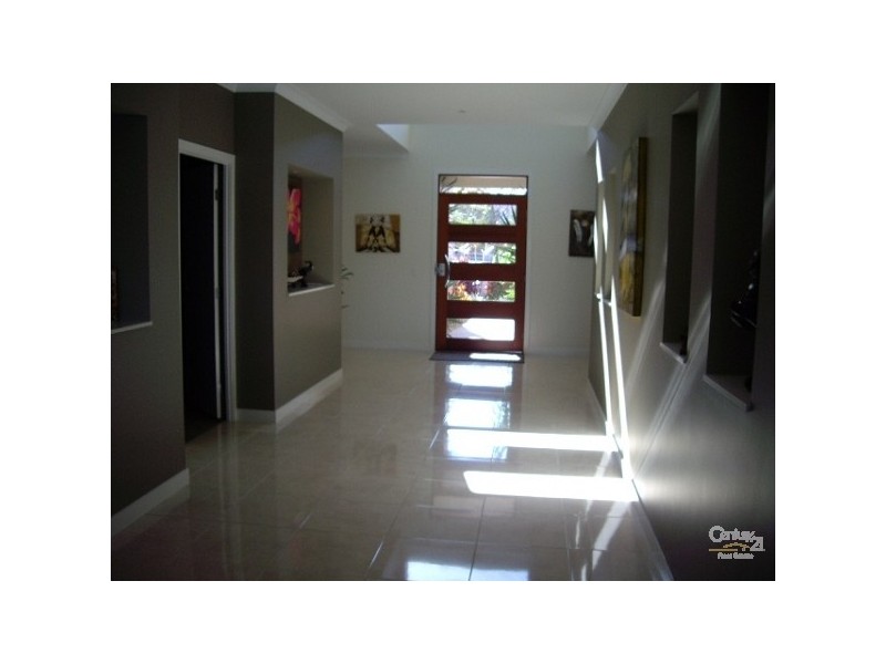 Benowa QLD 4217