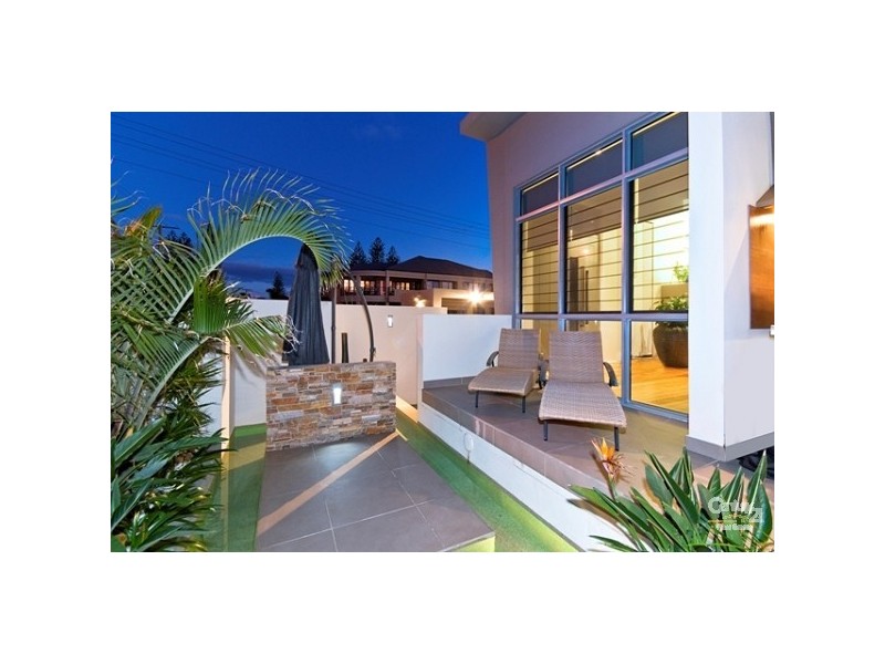 Mermaid Beach QLD 4218