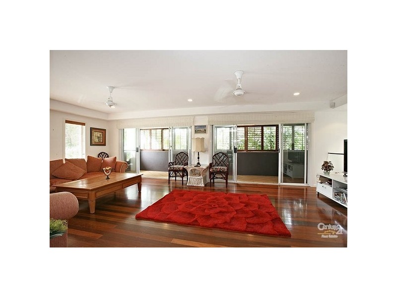 Isle Of Capri QLD 4217