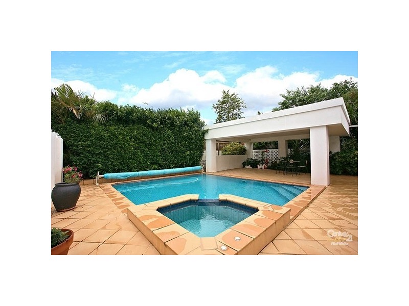 Isle Of Capri QLD 4217