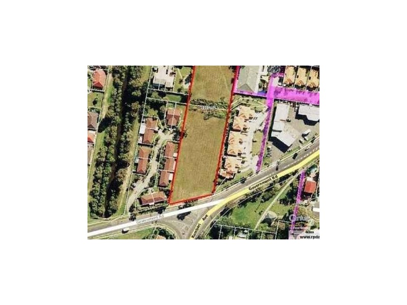 140 Central Street, Labrador QLD 4215