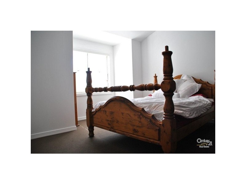 6/103 Salerno Street, Isle Of Capri QLD 4217