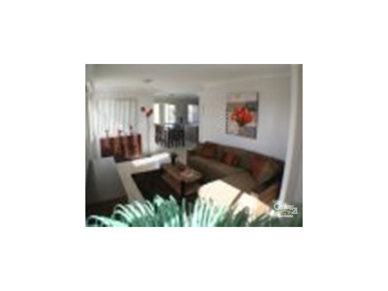 Pacific Pines QLD 4211