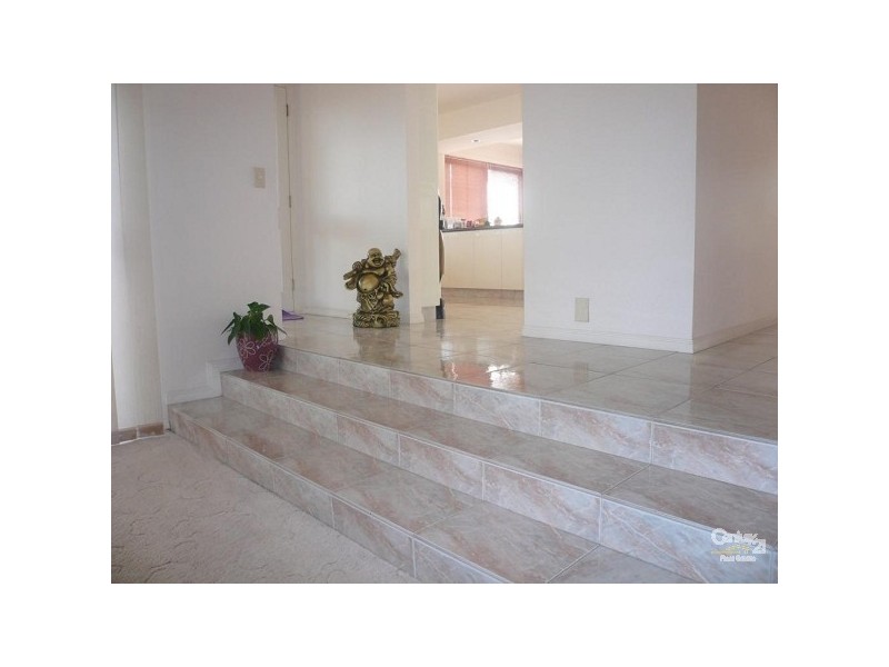 35/40 Cotlew St East, Southport QLD 4215