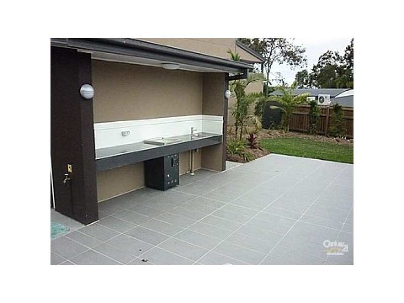 Coombabah QLD 4216
