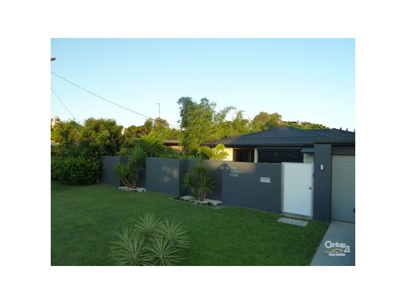 Broadbeach Waters QLD 4218