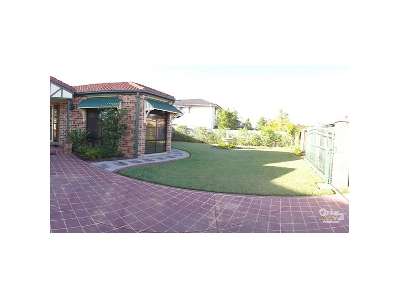 2 Dellwood Cct, Molendinar QLD 4214