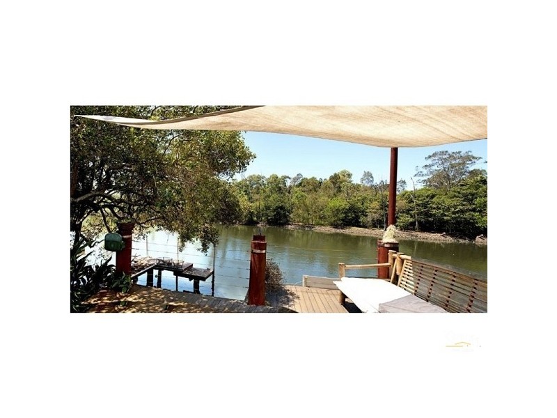 Broadbeach Waters QLD 4218