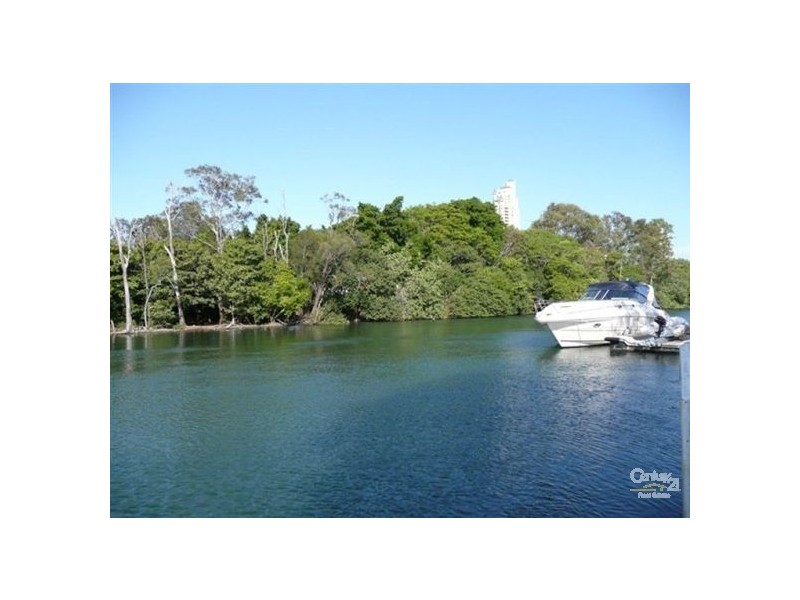 Broadbeach Waters QLD 4218