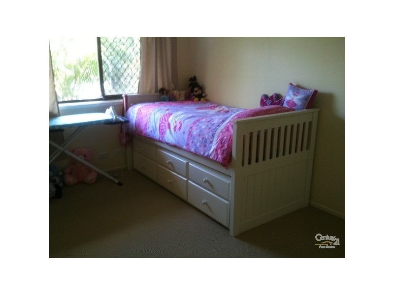 Labrador QLD 4215