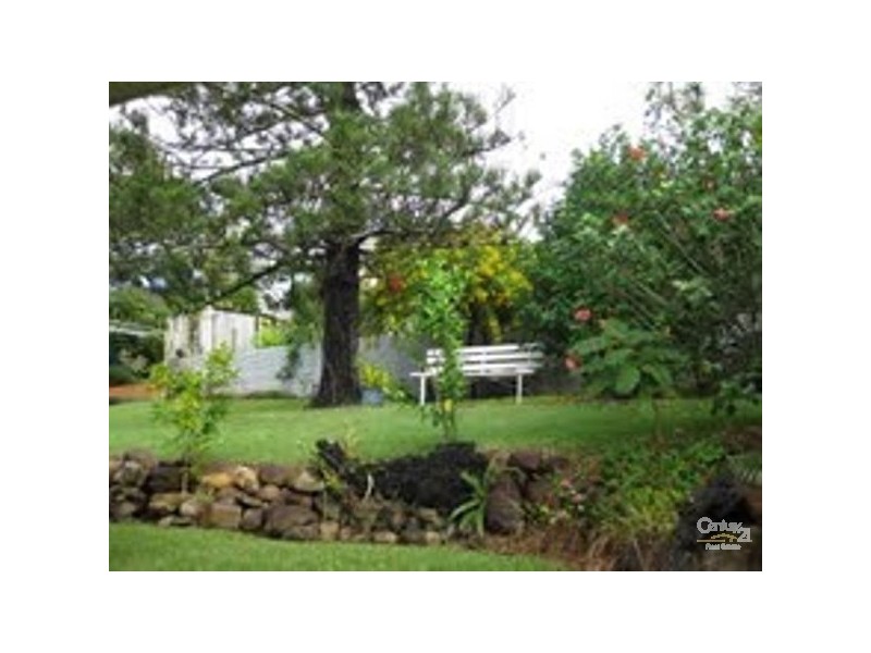 65 Melinda Street, Southport QLD 4215