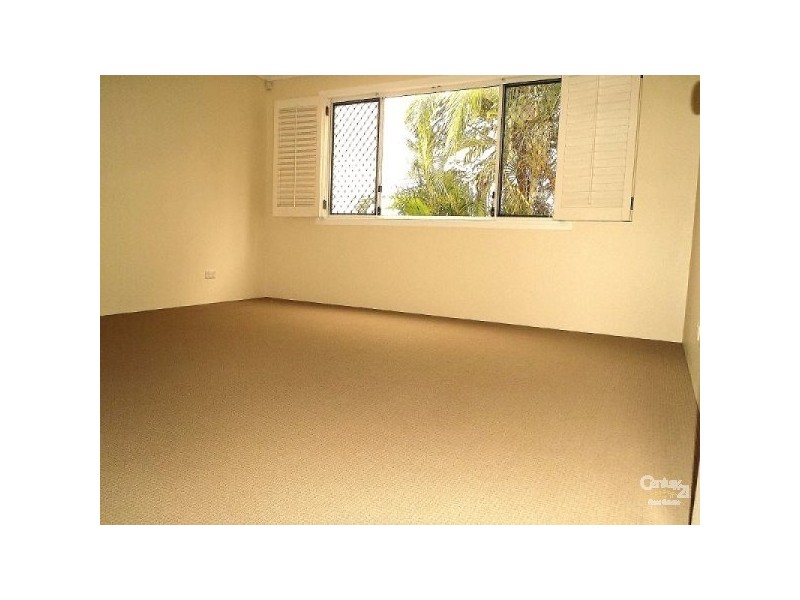 19/100 Cotlew Street, Southport QLD 4215