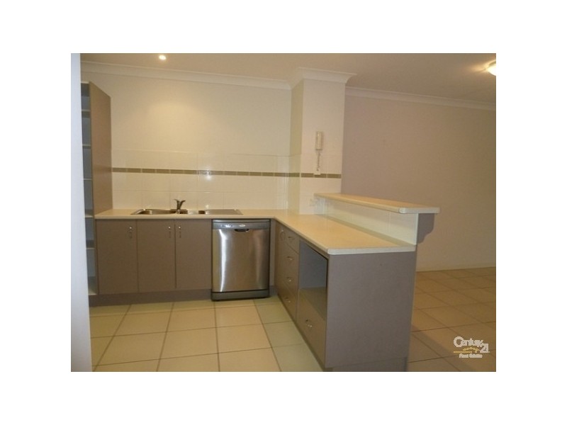 2 Toohey Street, Pacific Pines QLD 4211