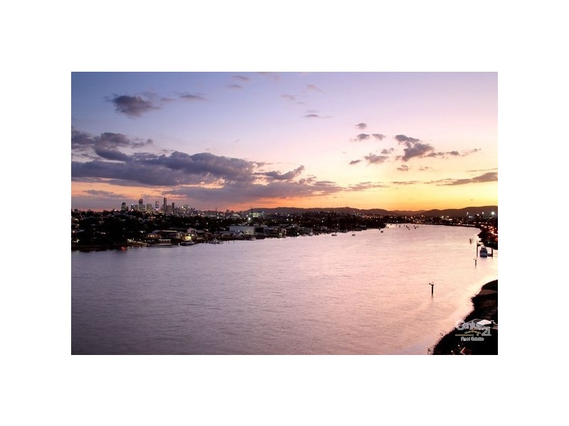 12008/8 Harbour Road, Hamilton QLD 4007