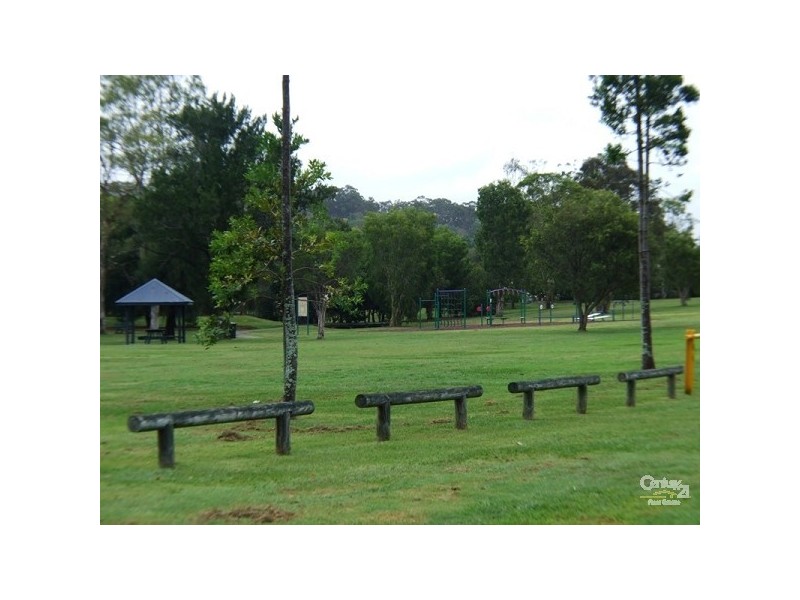 28 Nevitt Street, Stafford QLD 4053