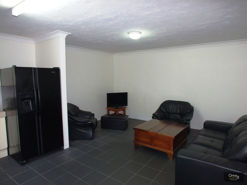 2/64 Eton Street, Nundah QLD 4012