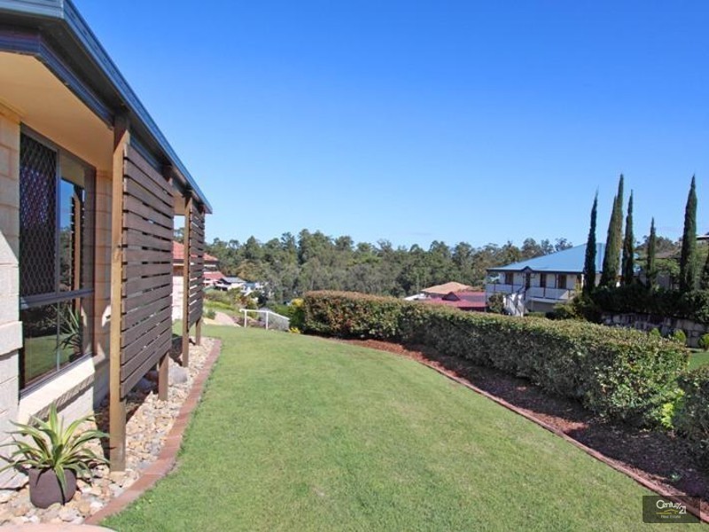 113 Saraband Drive, Eatons Hill QLD 4037