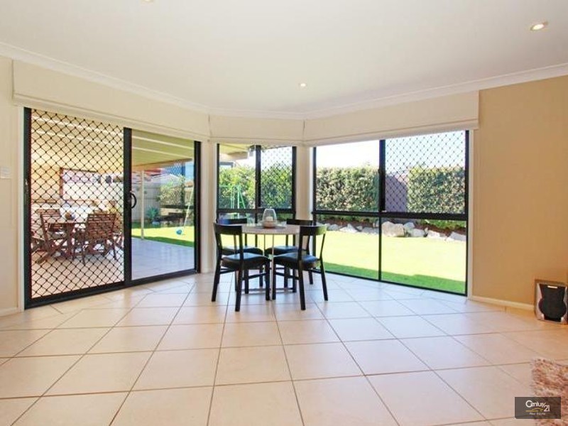 113 Saraband Drive, Eatons Hill QLD 4037