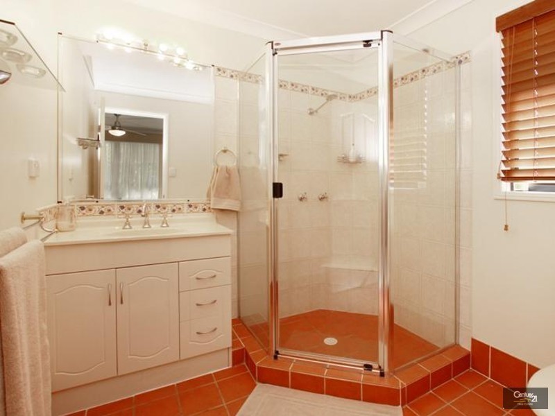 113 Saraband Drive, Eatons Hill QLD 4037