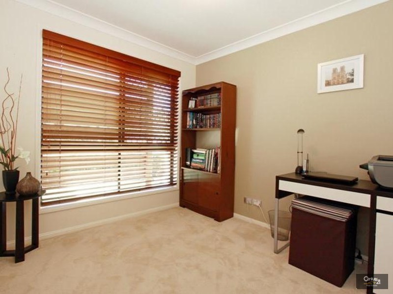 113 Saraband Drive, Eatons Hill QLD 4037