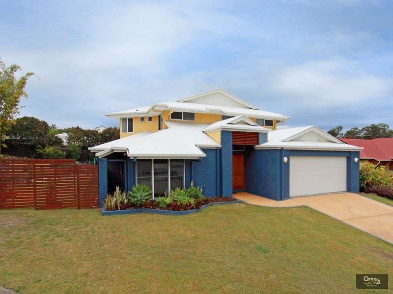 12 Pinehurst Court, Albany Creek QLD 4035