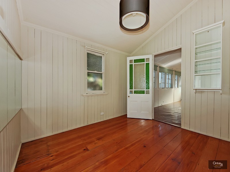 49 Gorman Street, Wooloowin QLD 4030