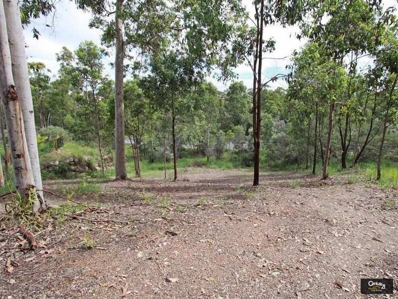 7 Amorosa Court, Eatons Hill QLD 4037