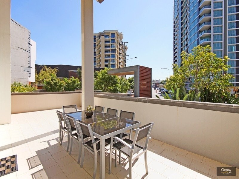 101/37 Harbour Road, Hamilton QLD 4007
